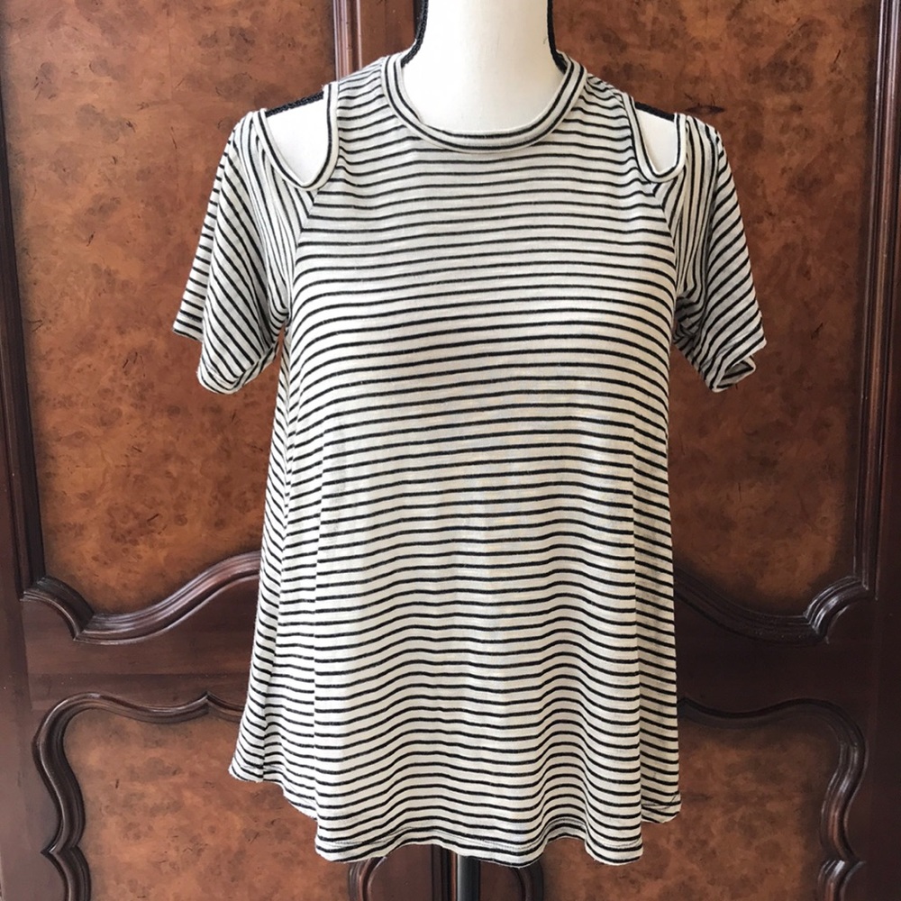BCBGeneration Cold Shoulder B&W Striped Top